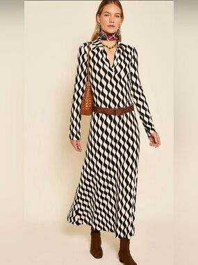 RIXO Tillie Mono Wave Jersey Midi Dress XS